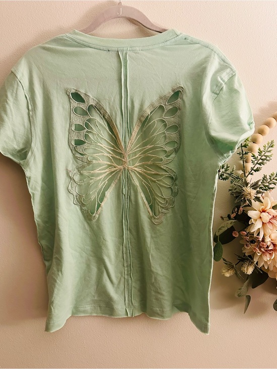 Tricia Fix Tops - NWOT Tricia Fix Mint Short-Sleeve Tee with Embroidered Butterfly Back, M